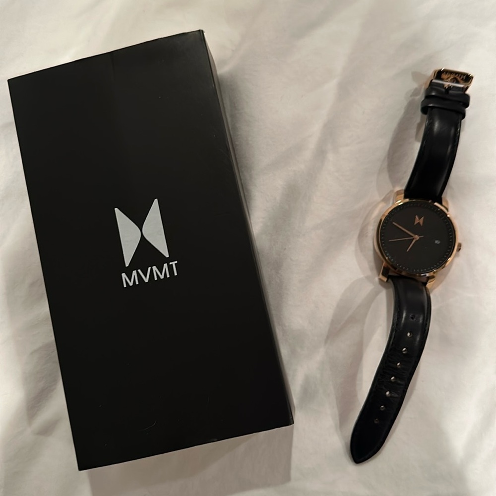 Barely worn rose gold MVMT watch